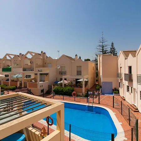 Parador Antali - 19 Feriehus Nerja